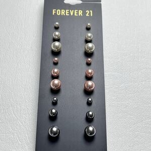 Forever 21 Multi Pack Earrings Different Color Stud Accessory Earring Set